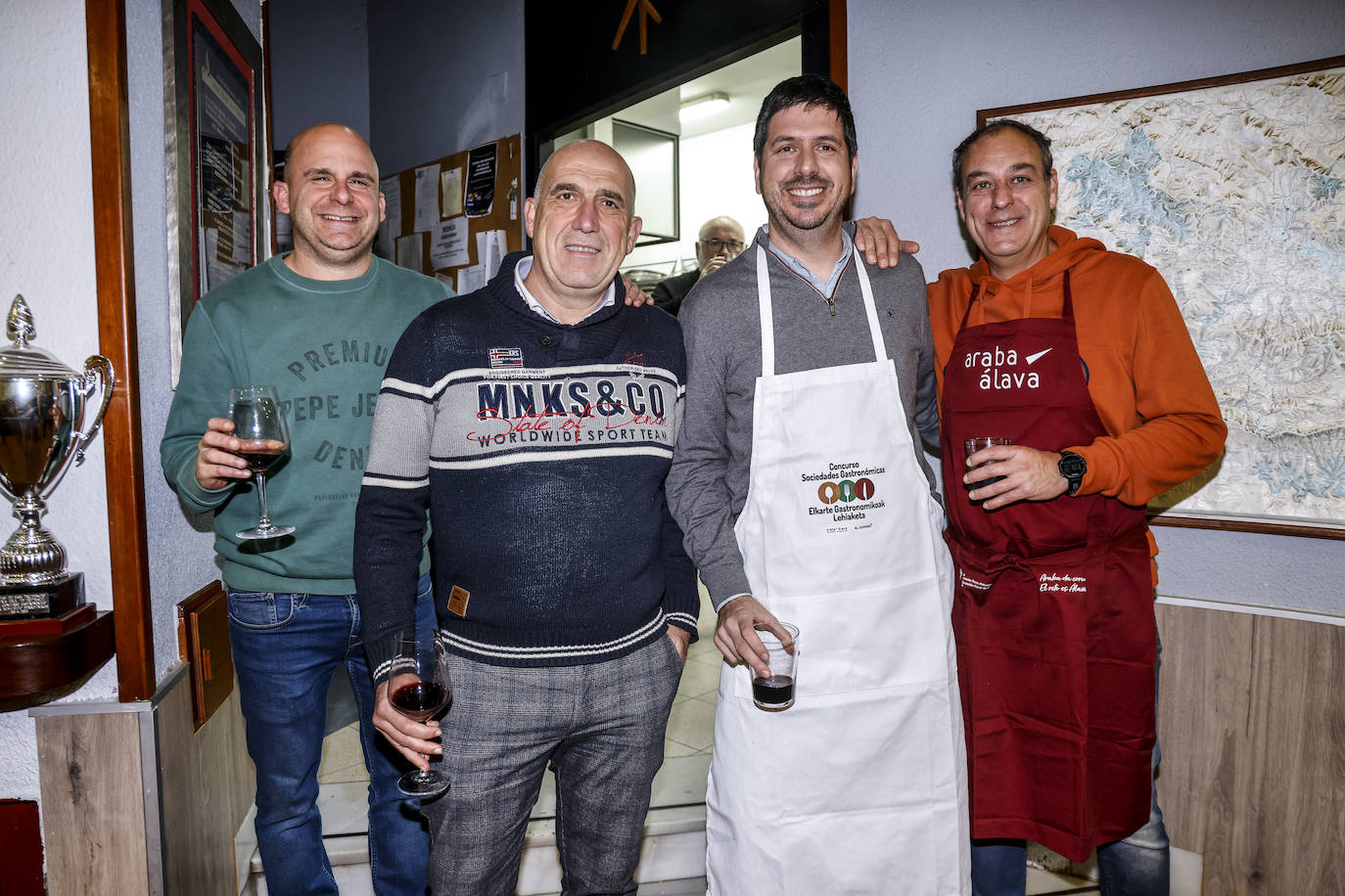 Fotos: Así fue la cena en la Sociedad Gastronómica Abendaño
