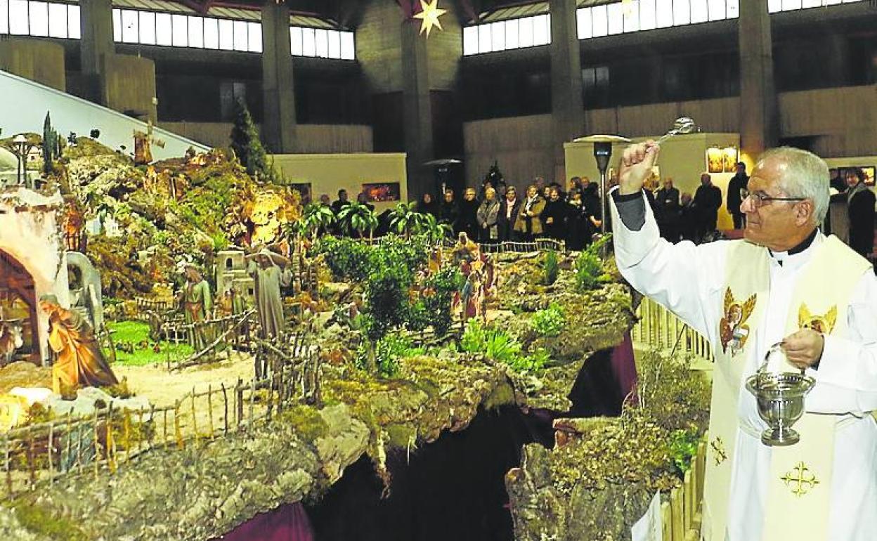 La parroquia ha acogido los belenes durante más de una década. 