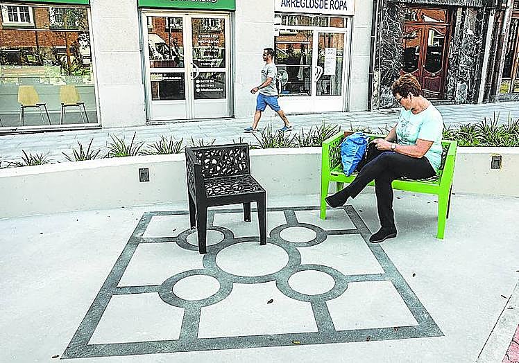Detalle de la calle María Díaz de haro.