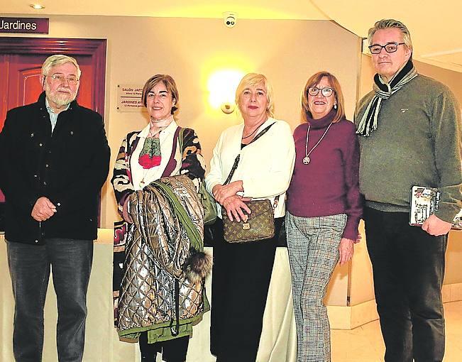 Florencio Domínguez, Celia y Pilar Raso, Mari Carmen García y Gorka Angulo.