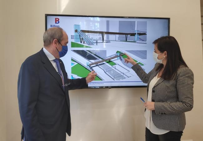 Imagen de archivo de Urkijo y Barkala mostrando la infografía del diseño de la nueva pasarela, en 2021.