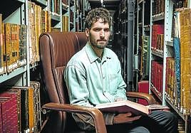 El escritor Álvaro Arbina, que presenta esta tarde su nueva novela 'Los años del silencio' en la Casa de Cultura Ignacio Aldecoa.