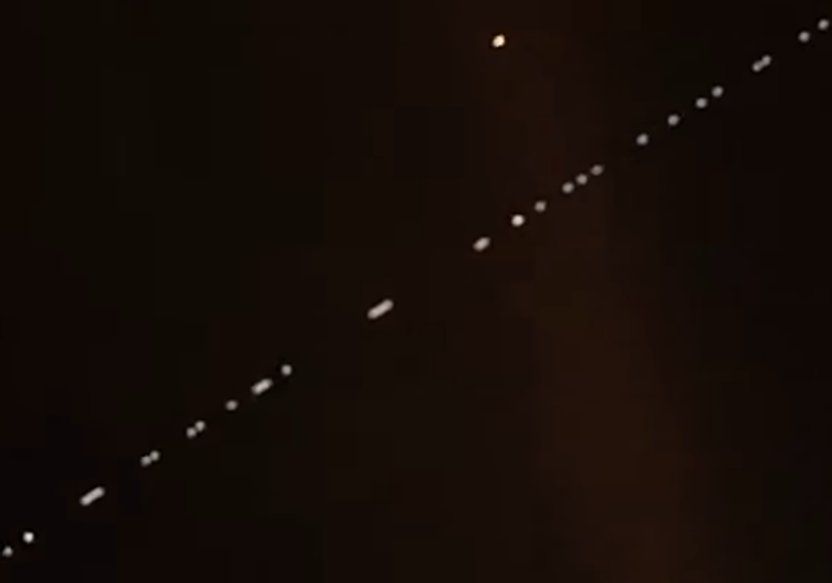 Así cruzan Bilbao los satélites de Elon Musk