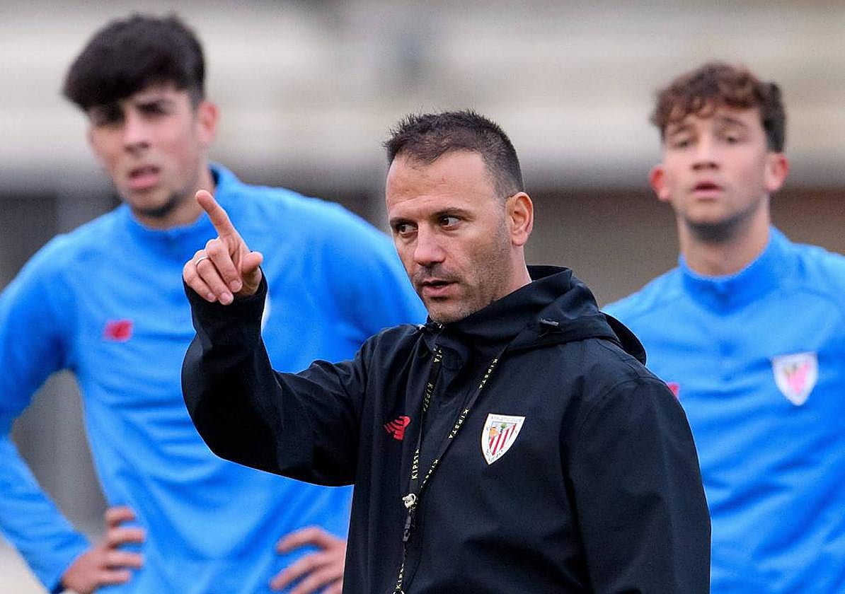 El Bilbao Athletic se hunde y aquí nadie dice nada; el silencio se instala en Ibaigane