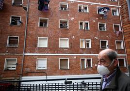 Bloque de viviendas en el barrio de Uretamendi