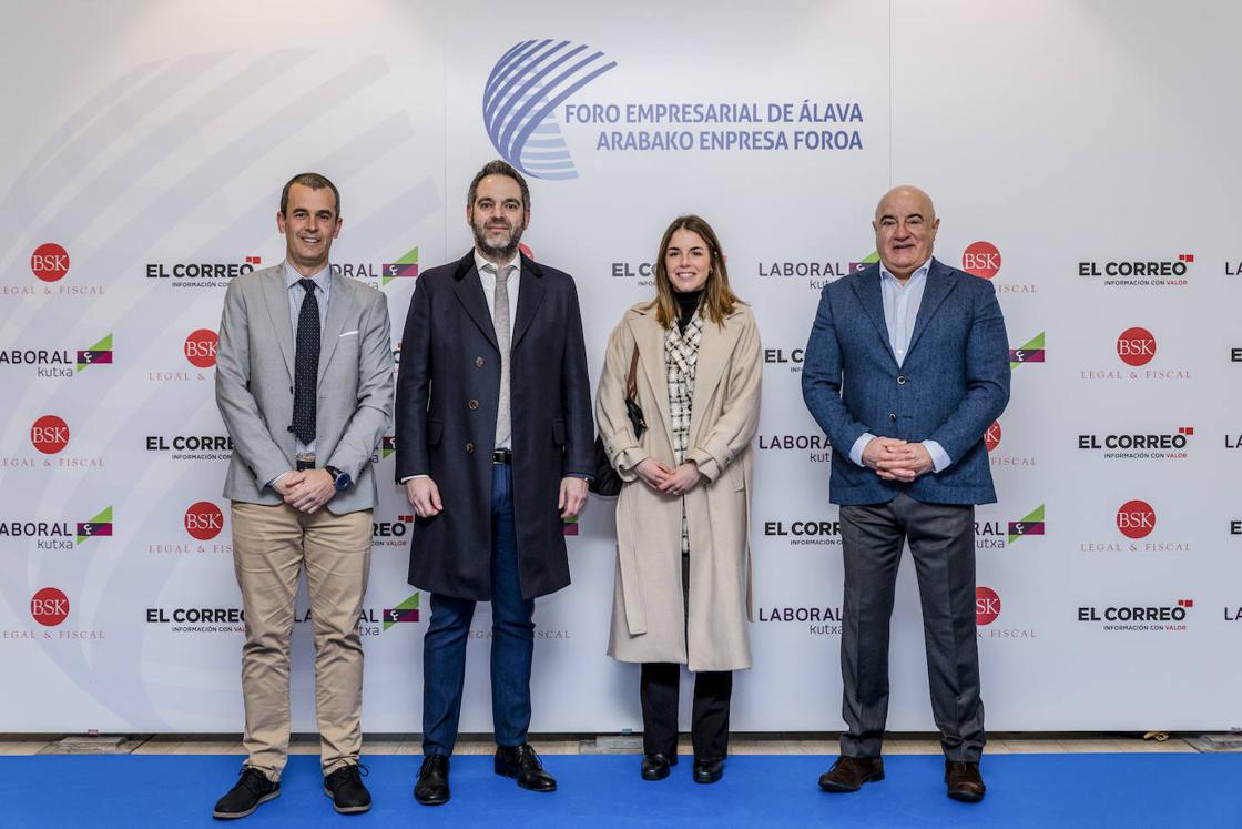 Gotzon Zubiaur, Asier Ruiz, Irene Etxebarria y Pablo Oraá.