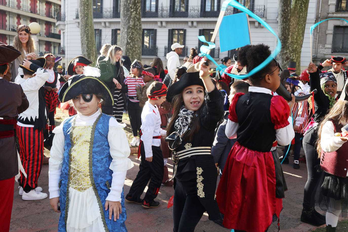 Los niños de Bilbao desfilan por Carnaval