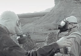 Gerardo 'Gene' del Pozo y su hermano Txomin, en un fotograma de 'Miisón a Marte'.