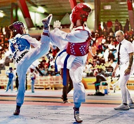 Eugenio Castrillo en una competición como juez internacional.