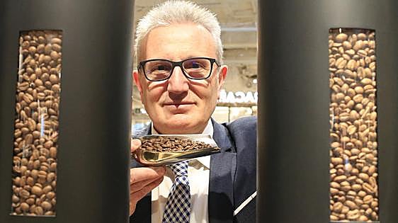 Ricardo Oteros: «La alianza con las mujeres productoras de café fue un salto de calidad»