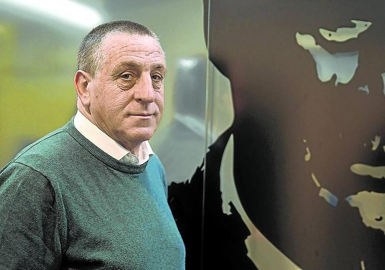 «La realidad es que el anterior presidente ha llevado la DYA a la ruina»