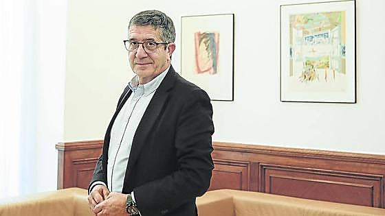 «Hacer creer que el PSE va a gobernar con Bildu es una tontería como un piano»