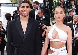 Hiba Abouk, «destrozada» por la acusación de violación contra su marido Achraf