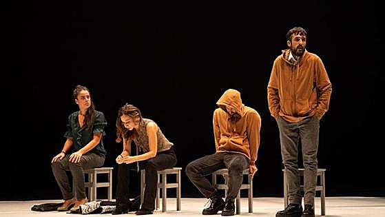 Ocho espectáculos de teatro y danza con sello vasco llegan a la final de los Max