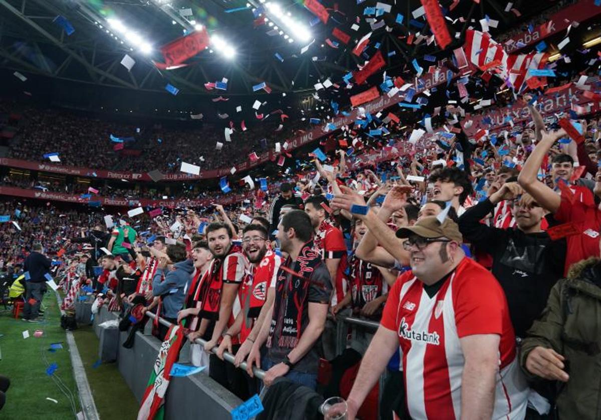 San Mamés lanza billetes al Barça y le canta «¡a Segunda!»