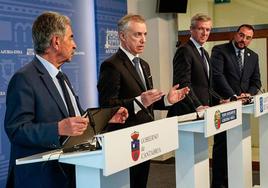 Los presidentes de Cantabria, Euskadi, Galicia y Asturias, hoy en Ajuria Enea.