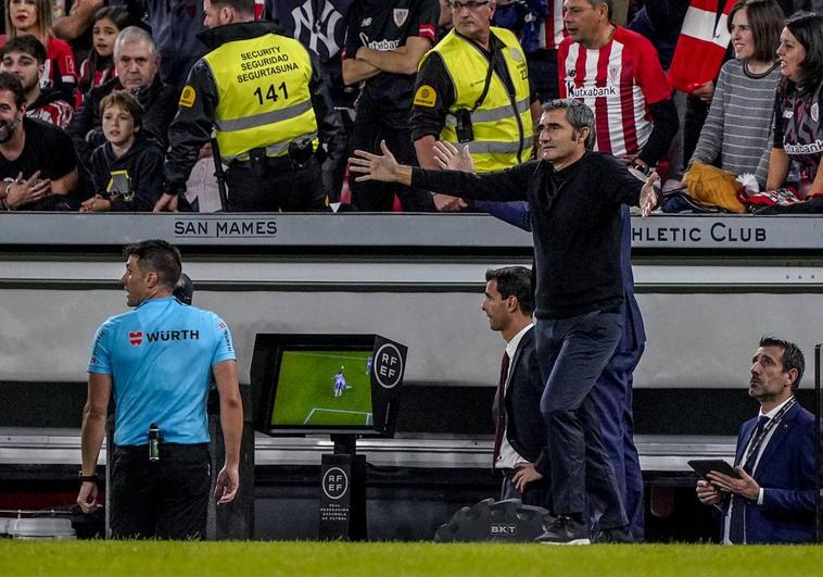 «Algo del VAR hay que cambiar», reclama Ernesto Valverde
