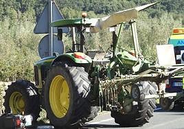Imagen de archivo de un accidente de un tractor.