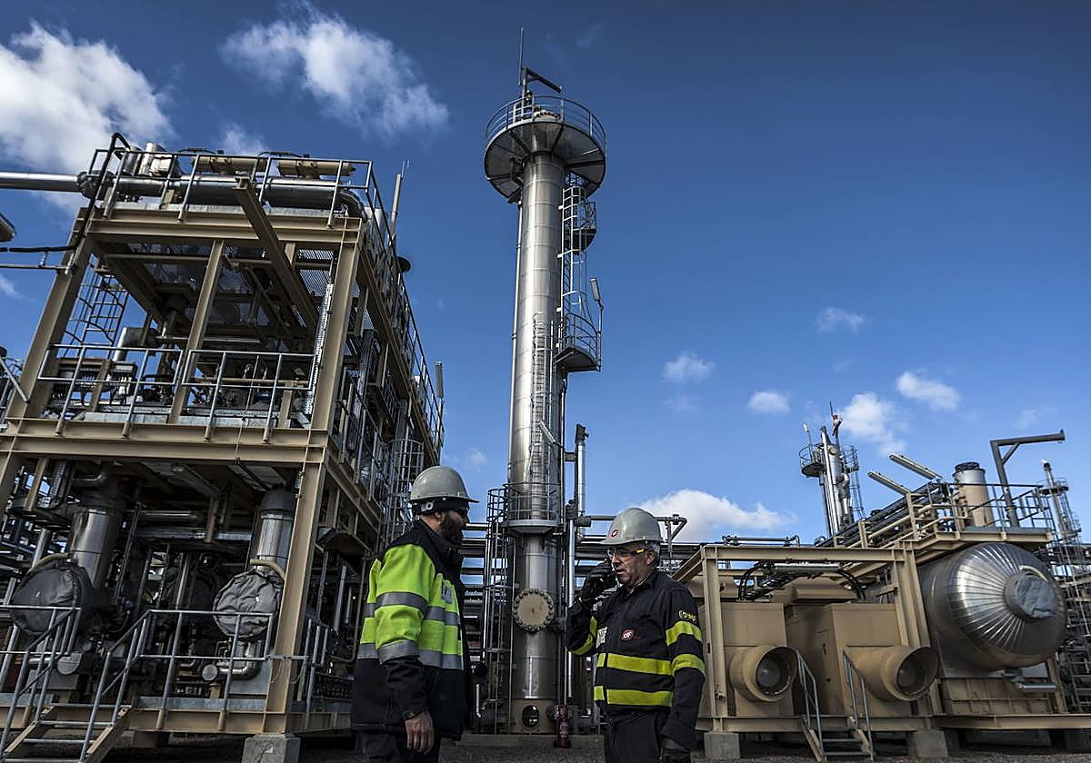 Instalaciones del yacimiento 'Viura' del Gobierno vasco