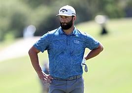 Jon Rahm, con cara de preocupación en el recorrido de Austin.