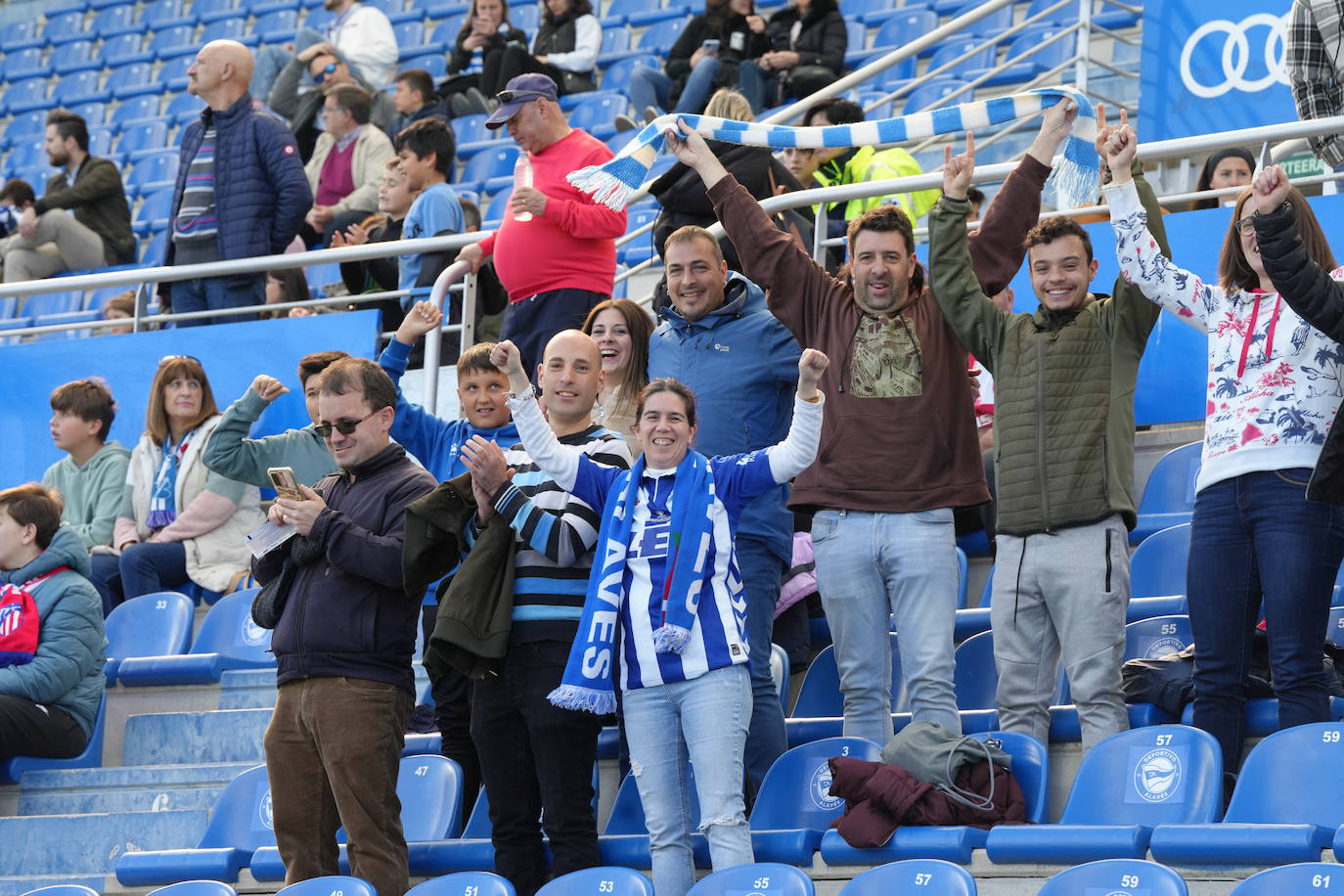 El Alavés Glorisas - Atlético de Madrid, en imágenes
