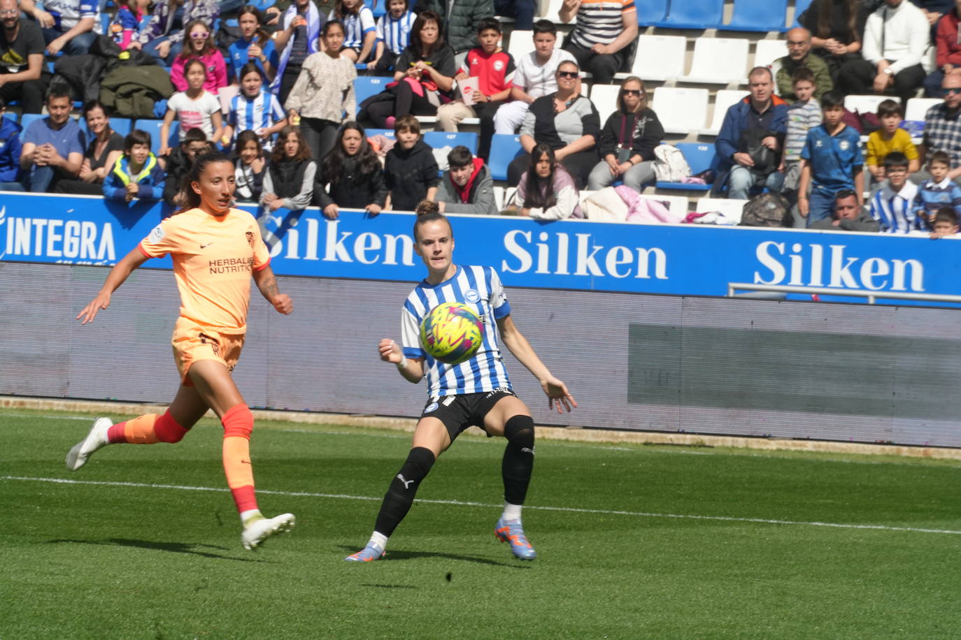 El Alavés Glorisas - Atlético de Madrid, en imágenes