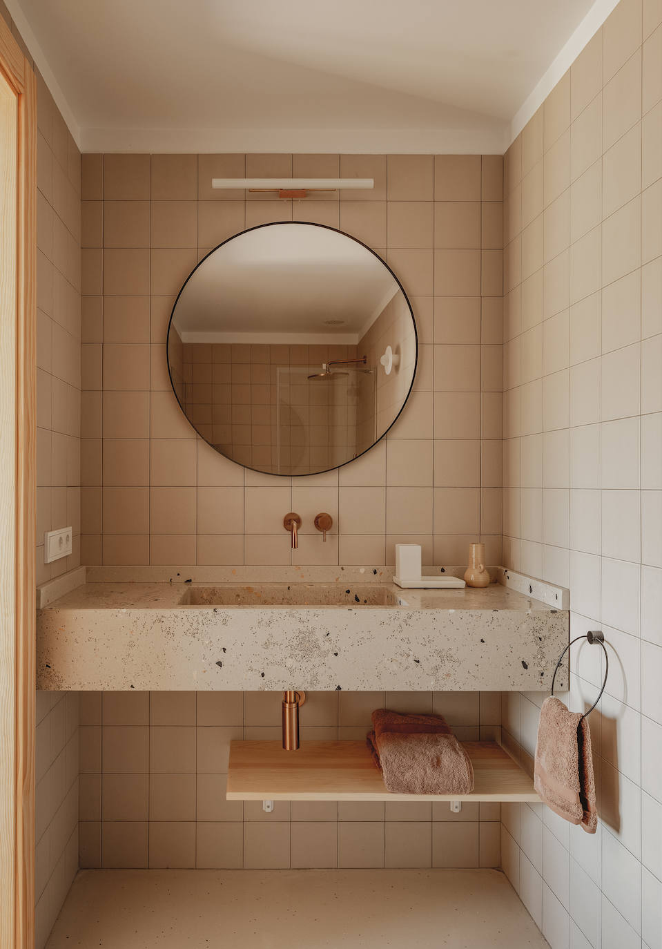 Antes y después: una pareja bilbaína idea la casa rural más disfrutona