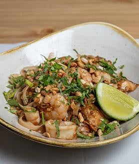 Imagen secundaria 2 - Platos orientales con toques mediterráneos en Vitoria