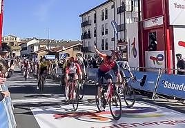 Imagen del ajustado final en Labastida.