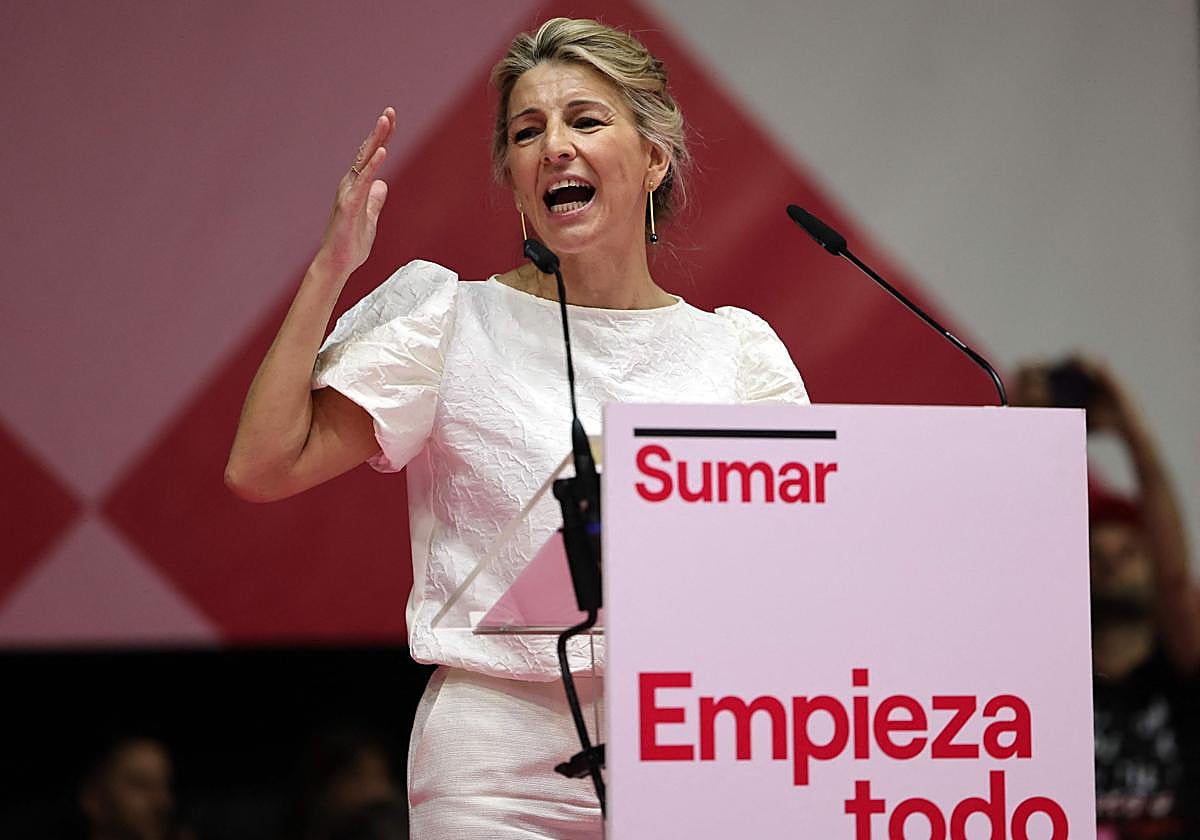 Sumar a los agujeros negros de la democracia