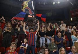 Imagen de una de las gradas del Buesa Arena durante un choque de la presente temporada.