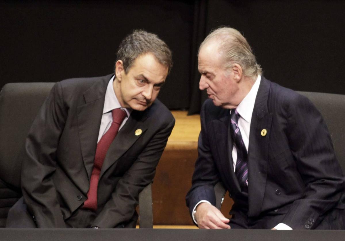 Zapatero confiesa a Rufián que don Juan Carlos «me ayudó mucho en el diálogo con ETA»