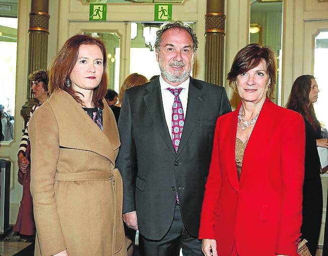 Laura Poderoso, Jesús Esmoris y Amaia Gorostiza.