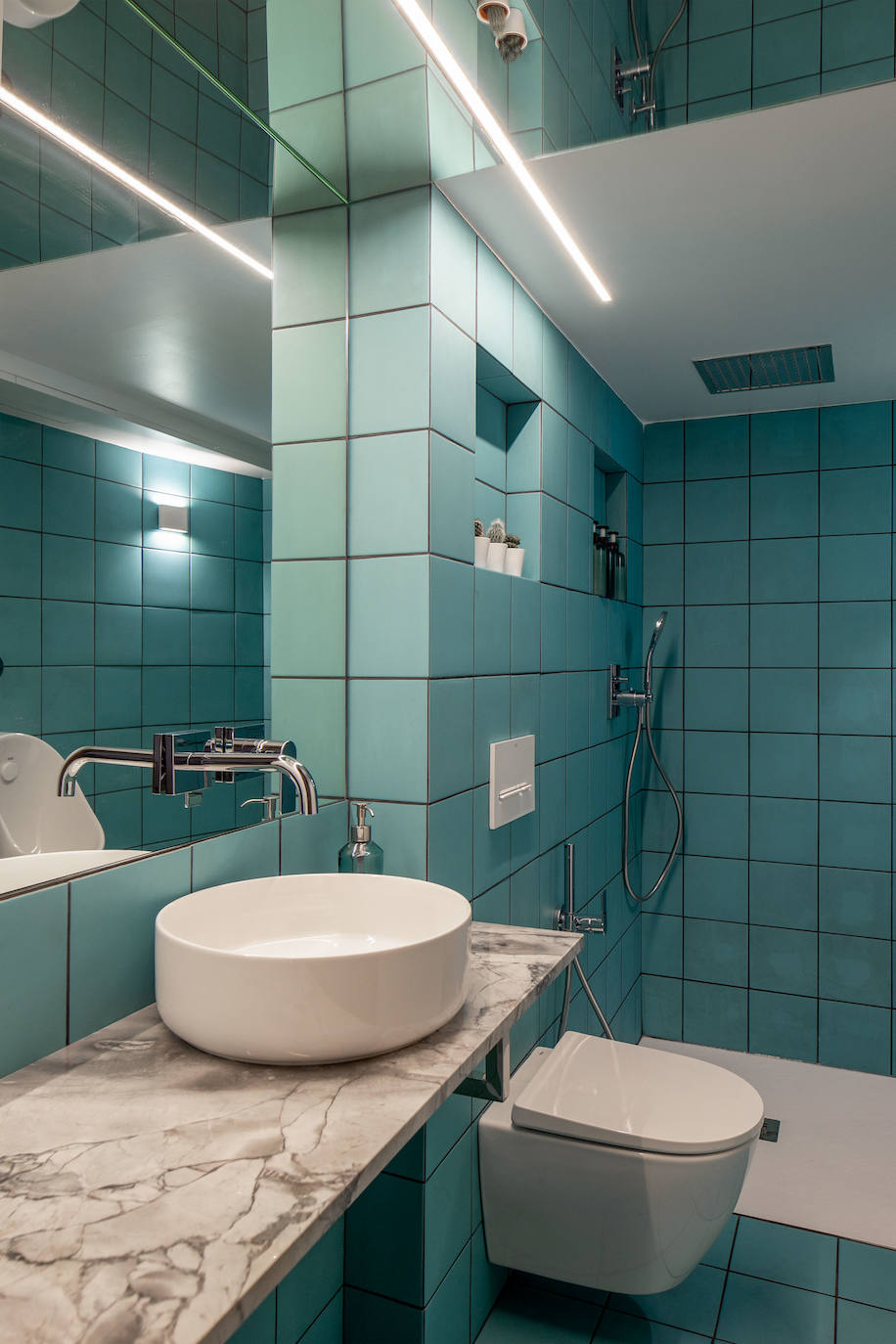 De despacho a piso de lujo: el hogar clásico (pero moderno) de un interiorista en Bilbao