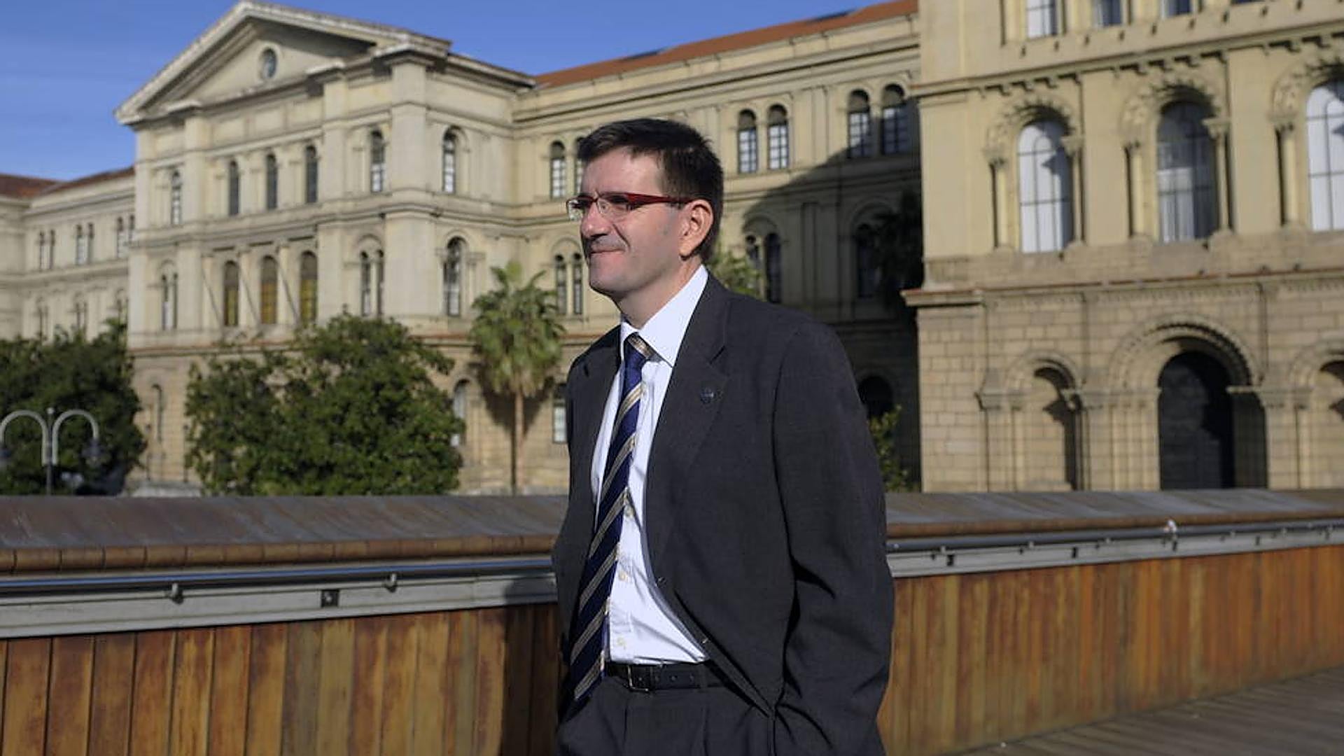 El jesuita Juan José Etxeberria, nuevo rector de la Universidad de