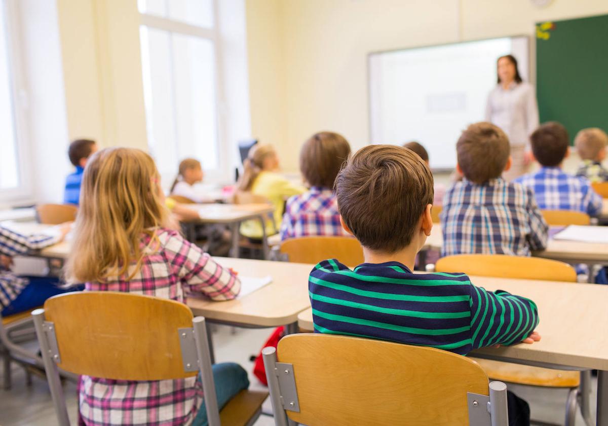 Los colegios concertados deberán «priorizar» el euskera para recibir financiación pública