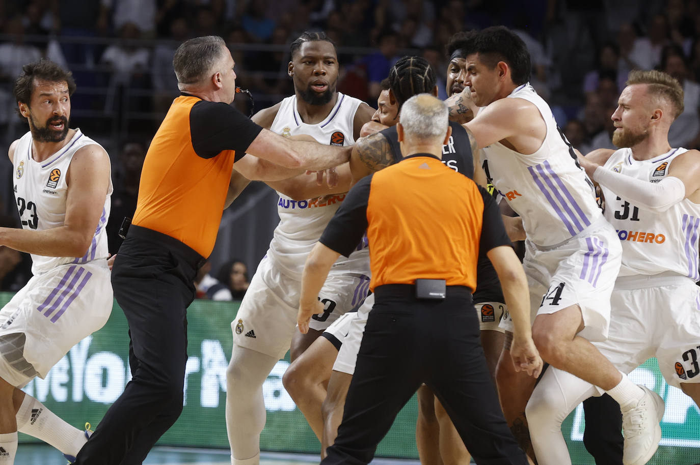 La pelea entre el Real Madrid y el Partizan, en imágenes