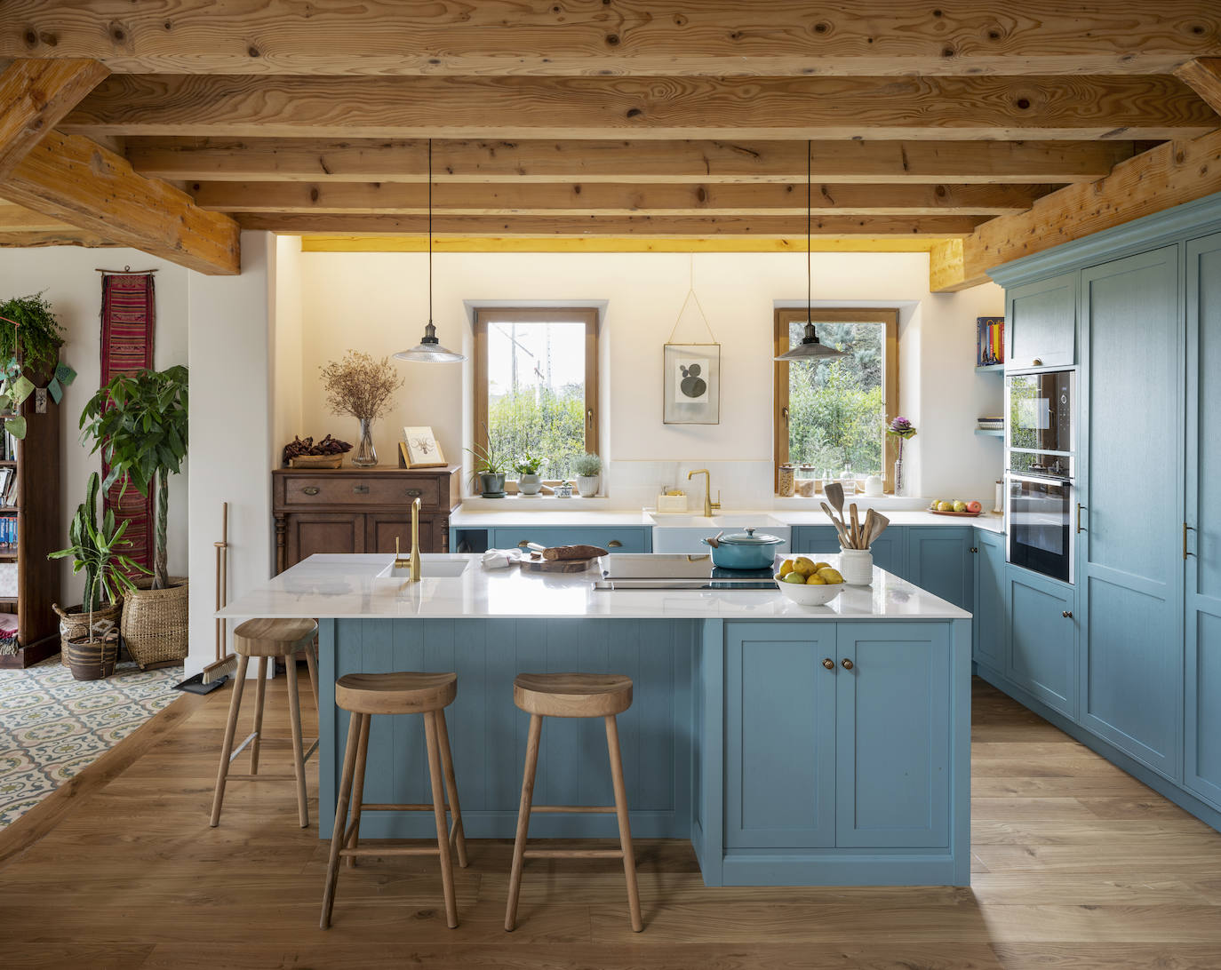 Parece la campiña inglesa, pero es la casa de ensueño de una familia en Barrika