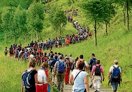 Centenares de personas completan cada año los 18 kilómetros.