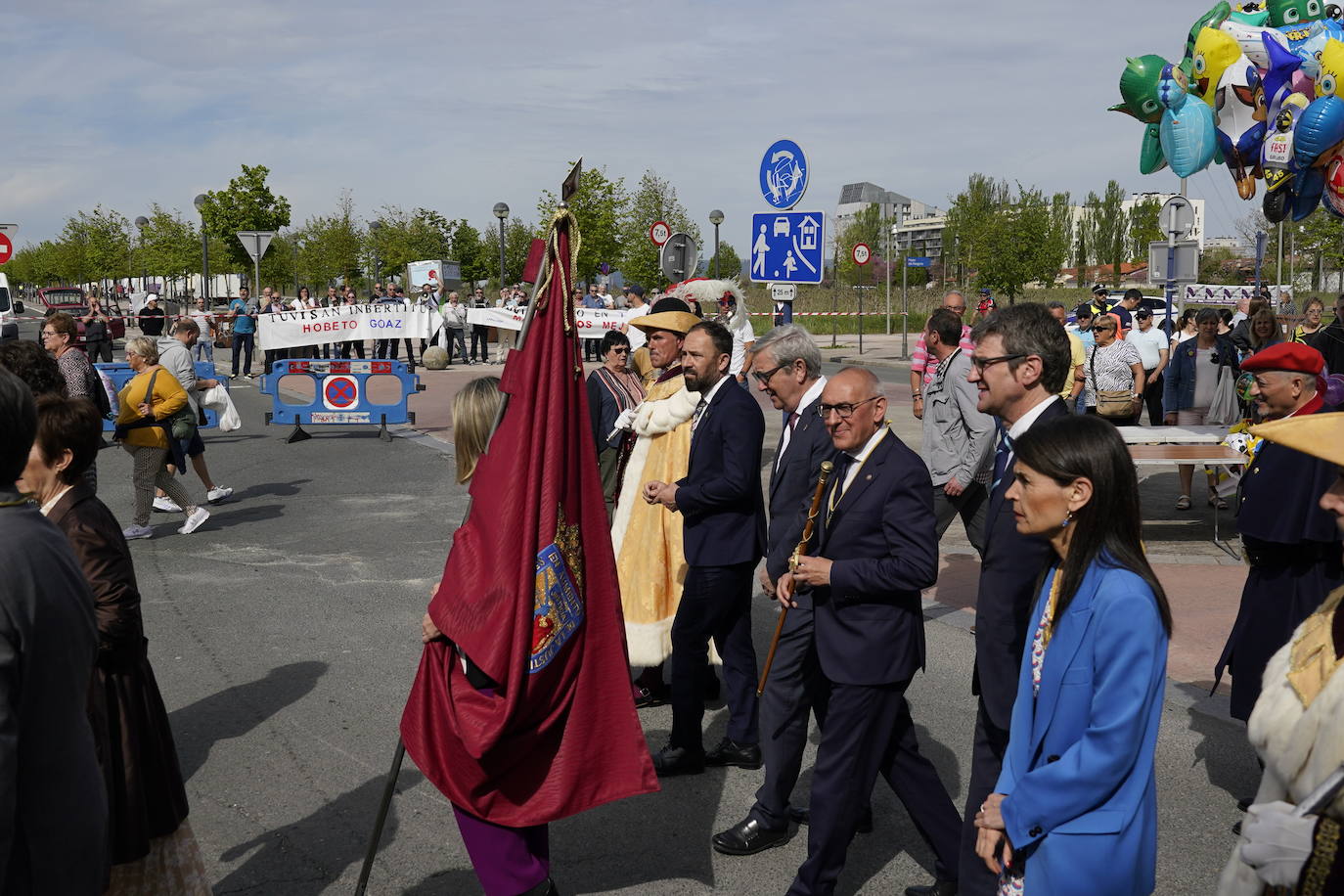 Los alaveses honran al patrón