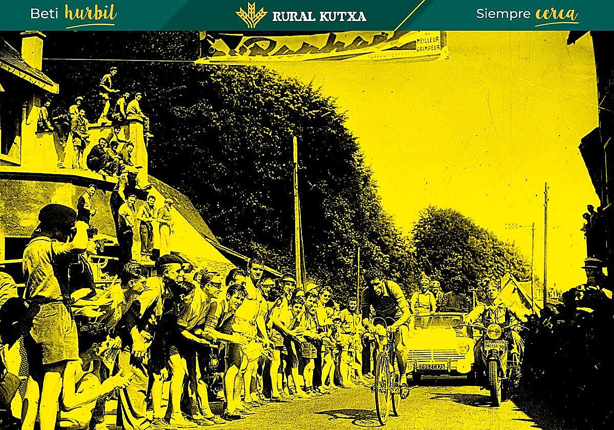 Bahamontes, animado por los aficionados.