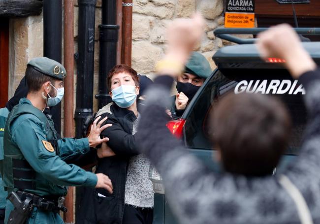 La Guardia Civil detuvo en 2020 a Eizaguirre en Zarautz.