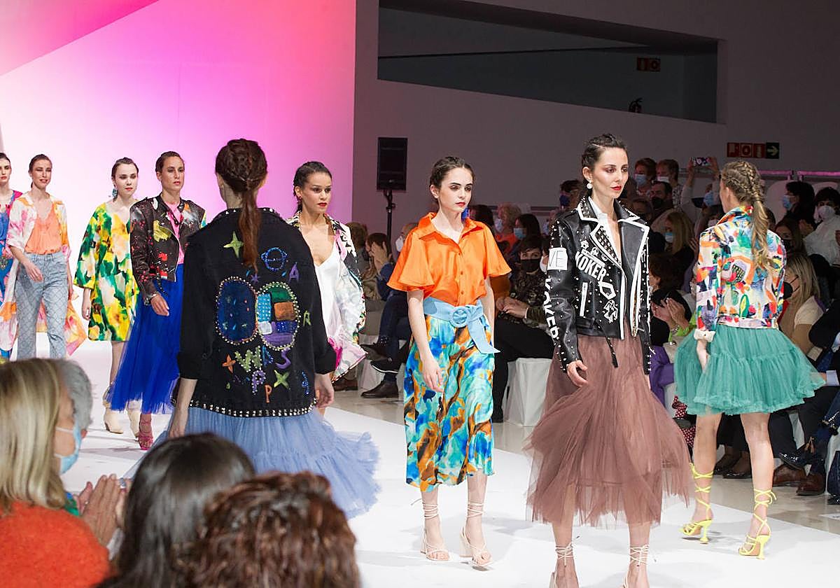 Una edición anterior de la Pasarela Gasteiz On en el Palacio Europa.