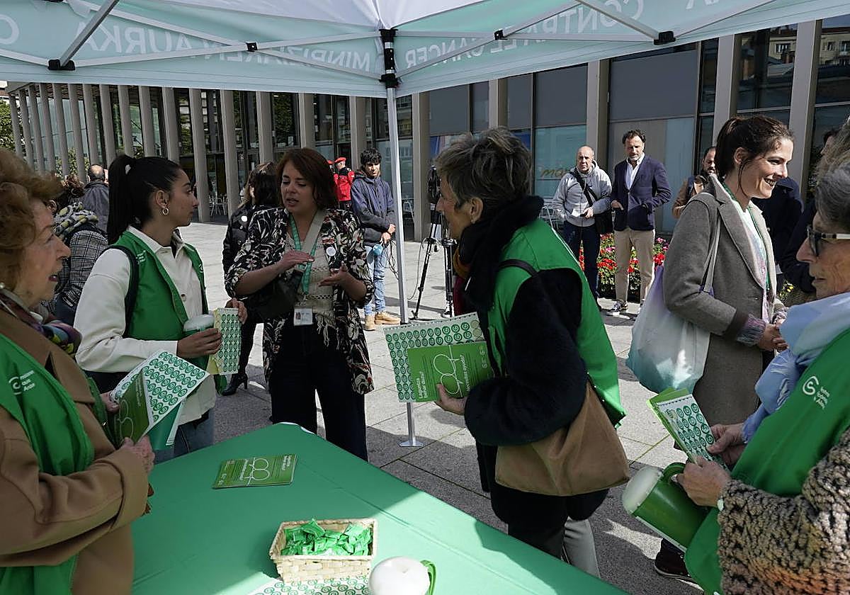 Uno de los puntos de información se encuentra en la plaza de Abastos.