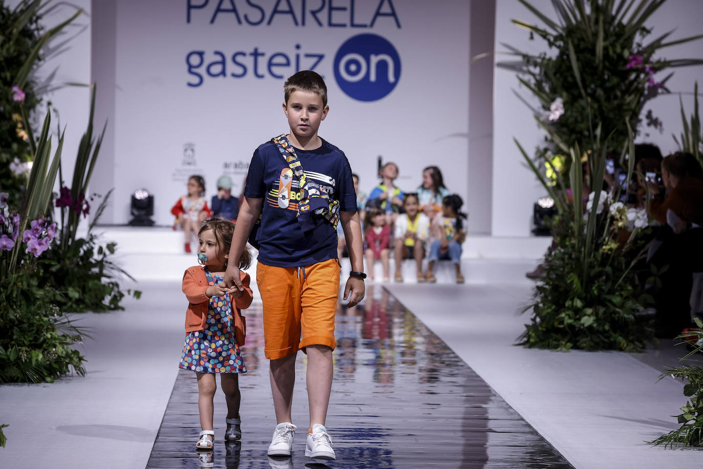 Del &#039;minimal&#039; a las plumas en la Pasarela Gasteiz On