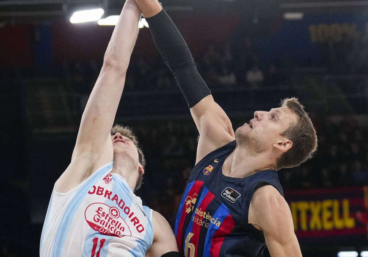 El Barcelona llega al Buesa con el mejor Mirotic y preocupado por Vesely