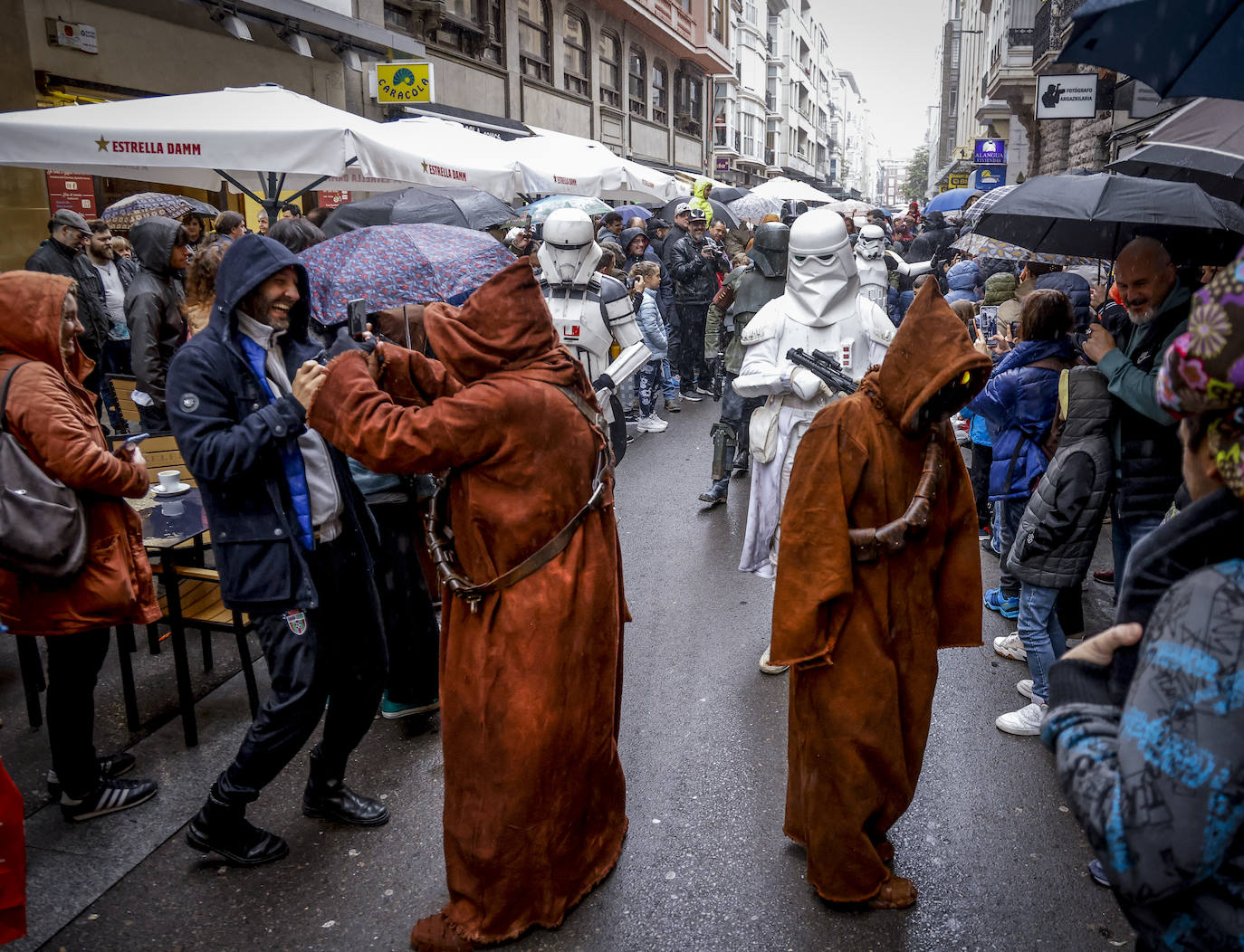 Las tropas imperiales de Star Wars conquistan Vitoria