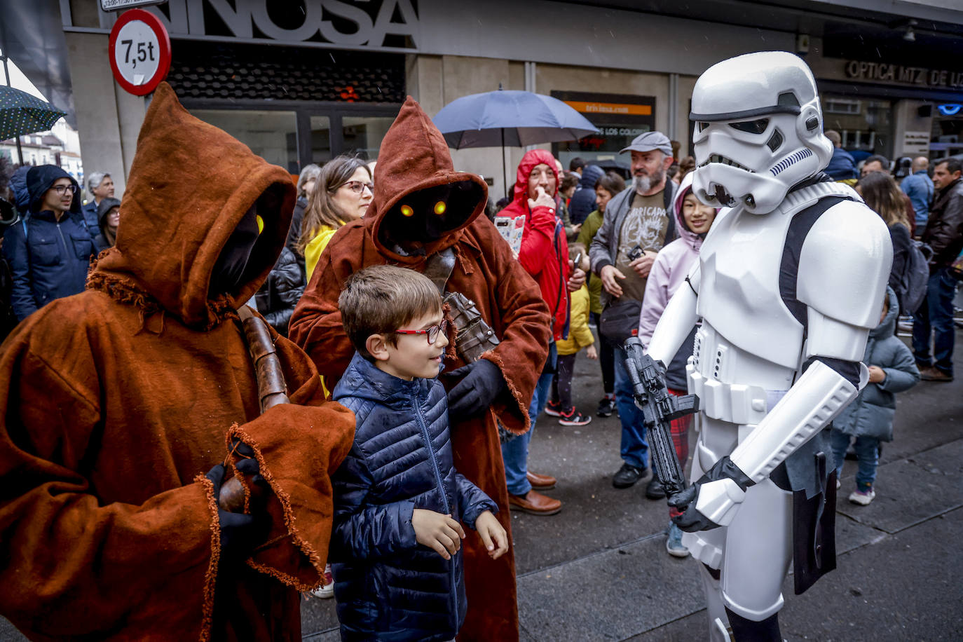 Las tropas imperiales de Star Wars conquistan Vitoria