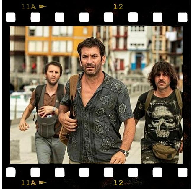 Julián López, Arturo Valls y Ernesto Sevilla en una escena de 'Descarrilados'.