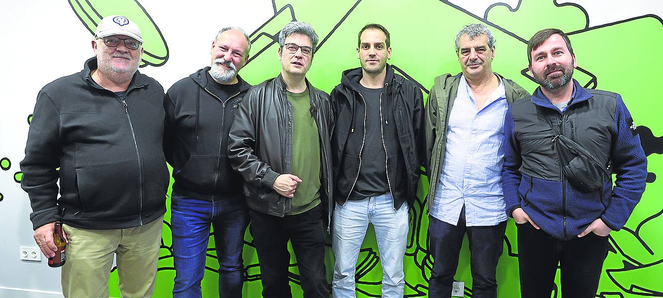 Kike Martín, Íñigo Sola, Fernando Tarancón, Antonio Hitos, Juan Reyes y Arnau Sanz. 